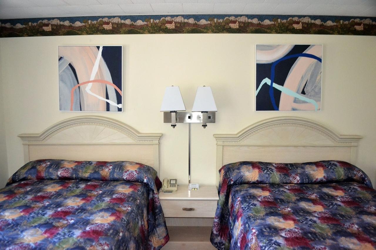 Stratford Suburban Motel Eksteriør billede